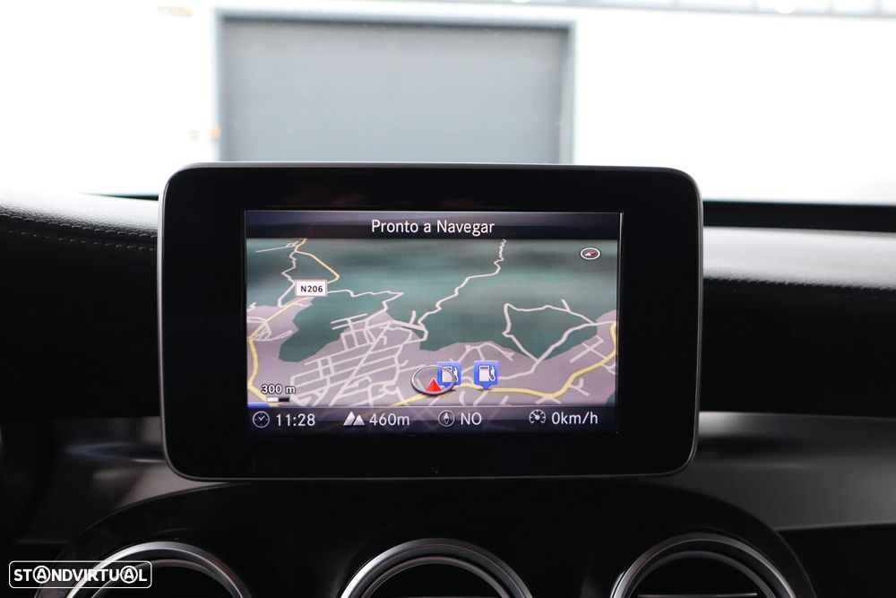 Mercedes-Benz GLC 250 d 4Matic 9G-TRONIC AMG Line - 20