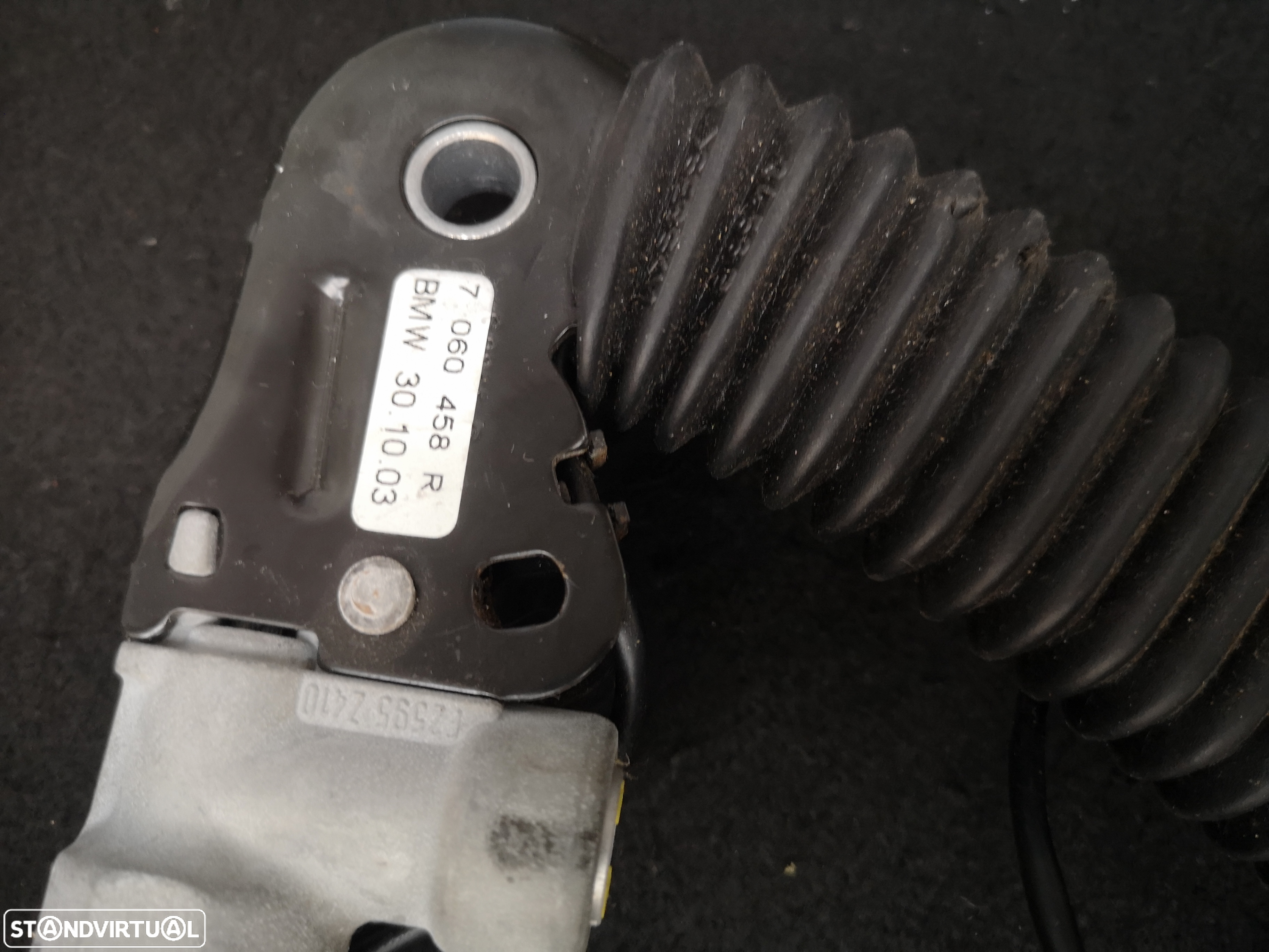 Cinto de Segurança frente direita  Pre-Tensor BMW5 bmw6 e60 e61 e63 e64 2003+ - 4