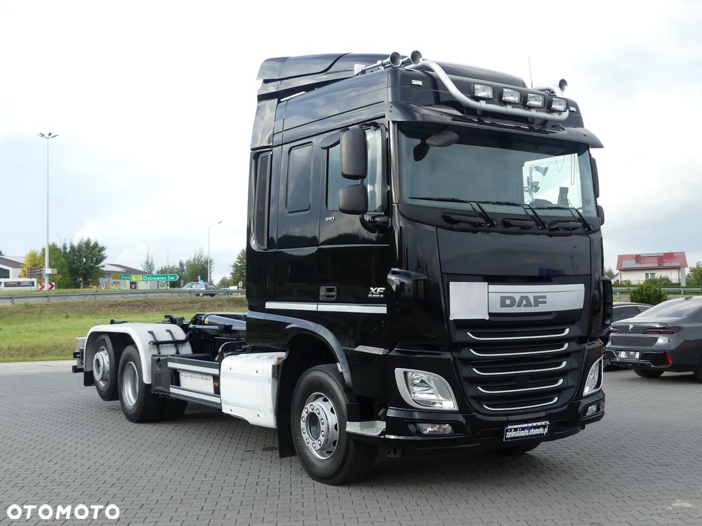 DAF XF 106.510 / 6x2 / HAKOWIEC / RETARDER / EURO 6 / OŚ SKRĘTNA / - 17