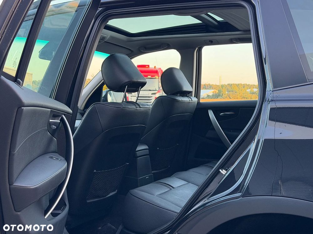 BMW X3 2.0d - 8