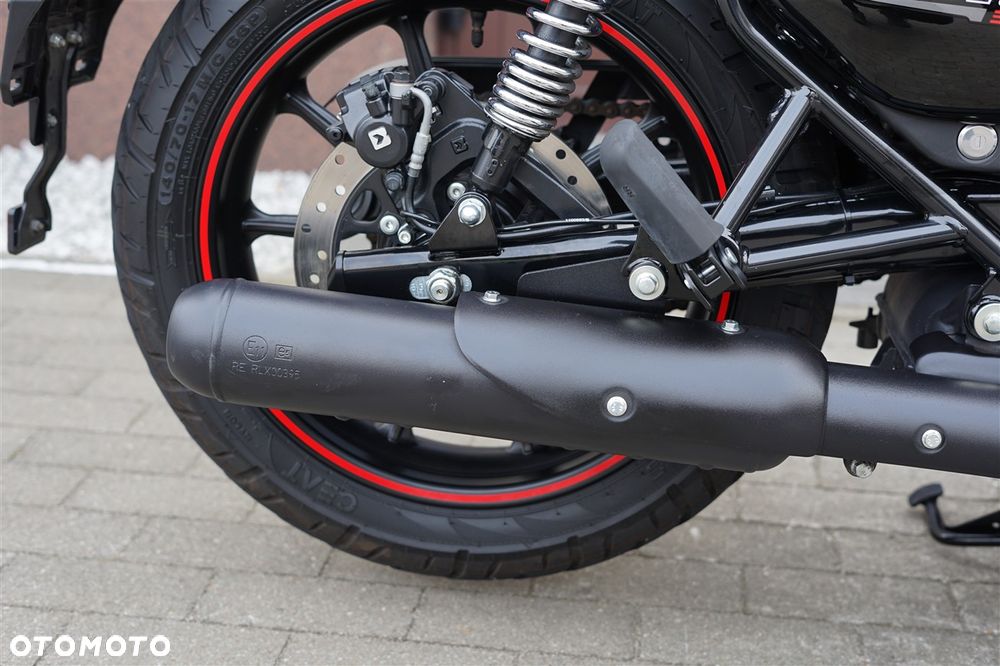 Royal Enfield Meteor - 9