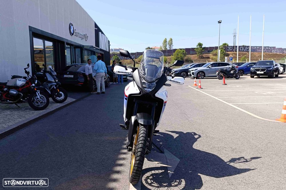 Honda Transalp 750 - 8