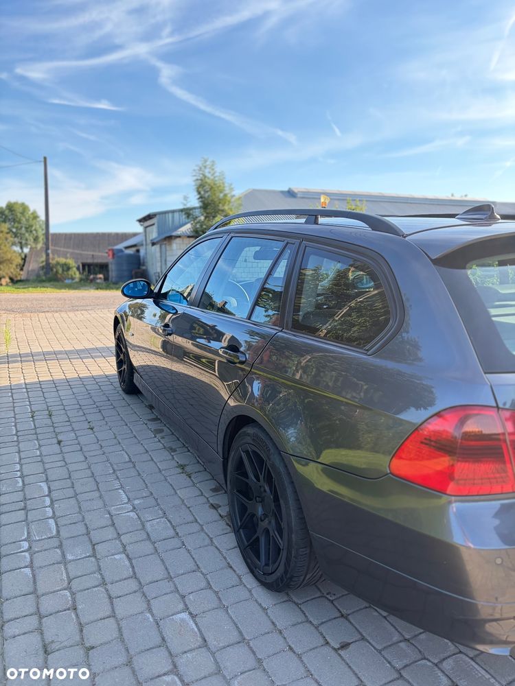 BMW Seria 3 - 11