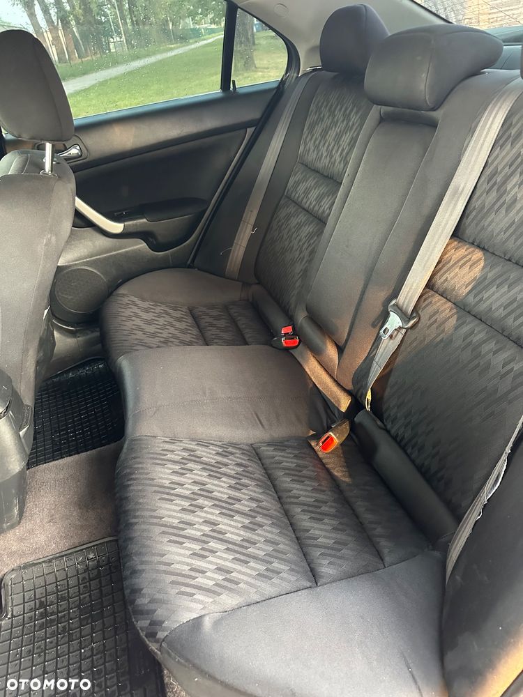 Honda Accord 2.0 Comfort - 9