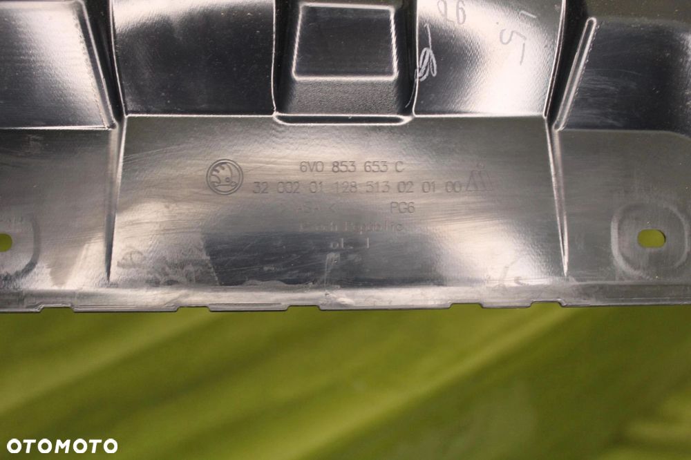 Grill Atrapa Skoda Fabia III 2018-2022 6V0853653C - 5