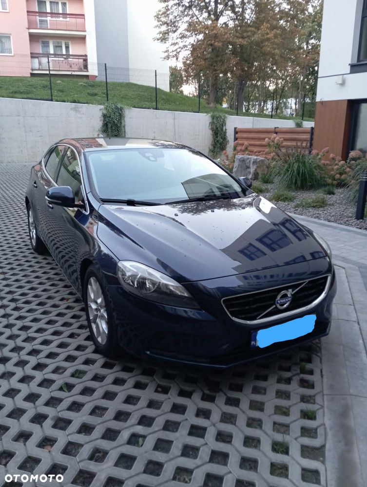 Volvo V40 - 2