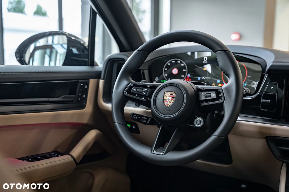 Porsche Cayenne Black Edition - 40