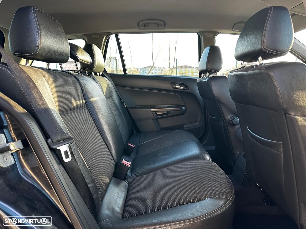 Opel Astra Caravan 1.7 CDTi Cosmo - 8