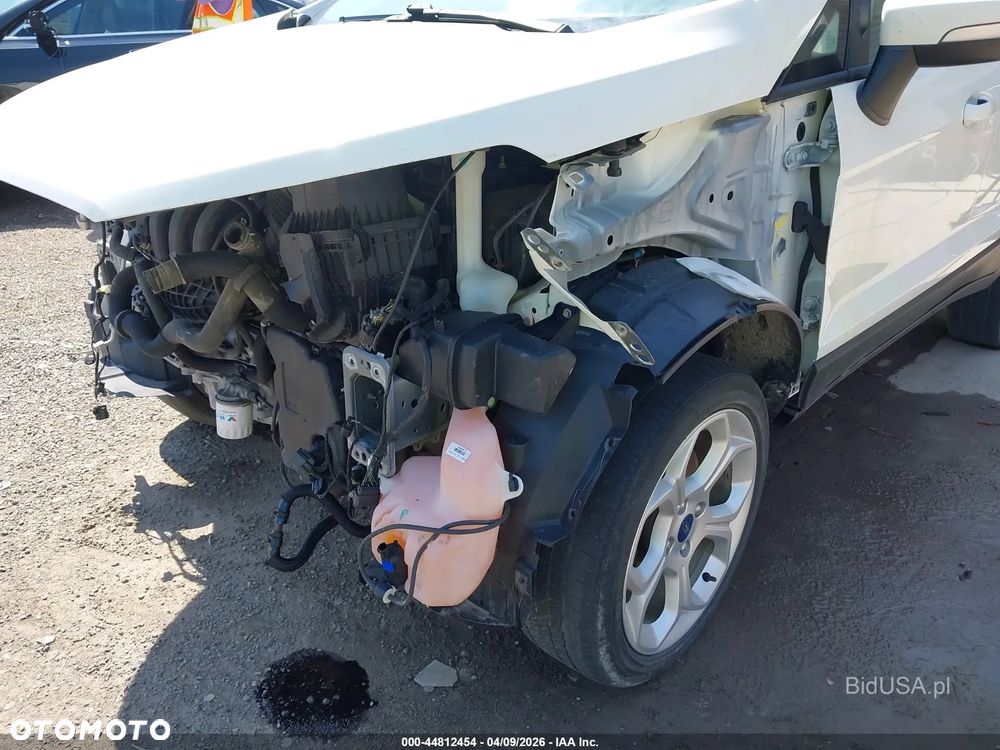 Ford EcoSport - 6
