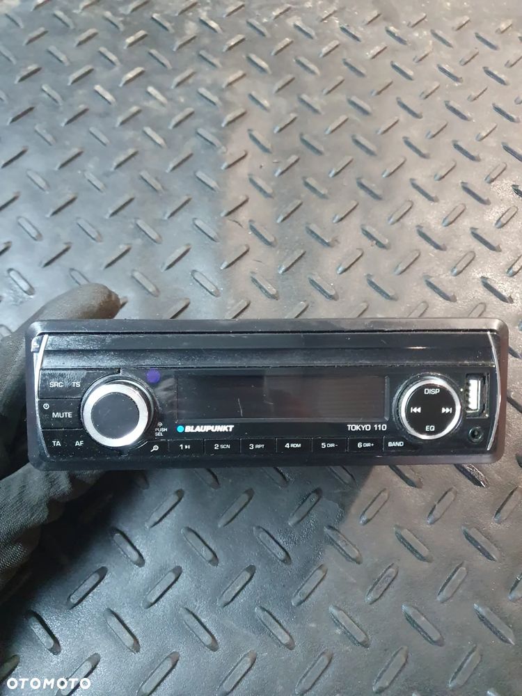 RADIO SAMOCHODOWE BLAUPUNKT TOKYO 110 - 1