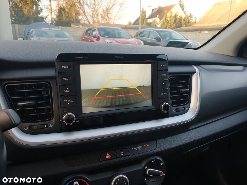 Kia Stonic 1.4 M - 4