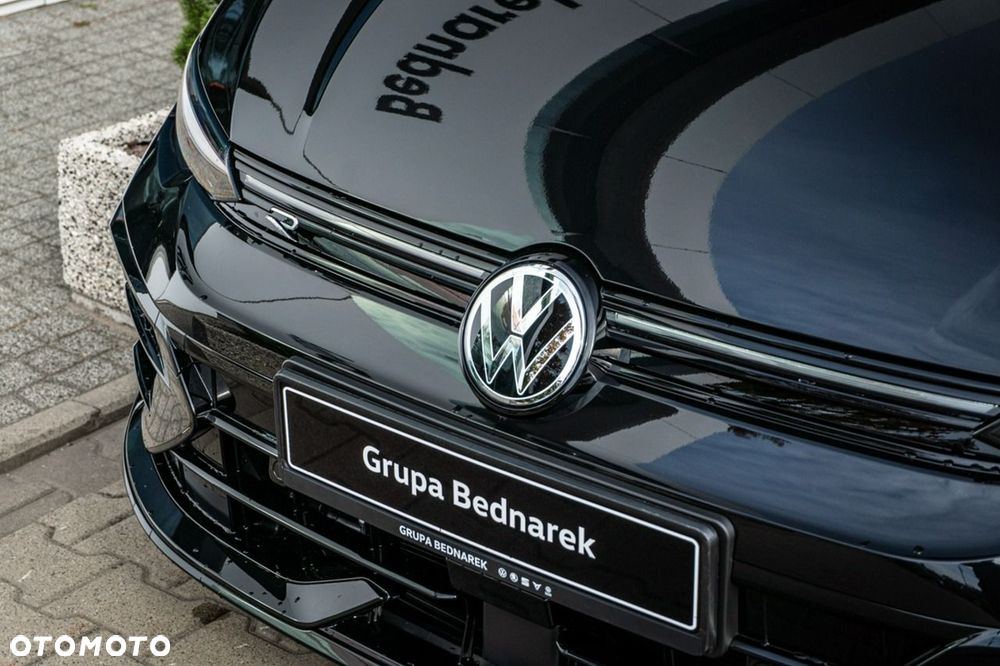 Volkswagen Golf - 16