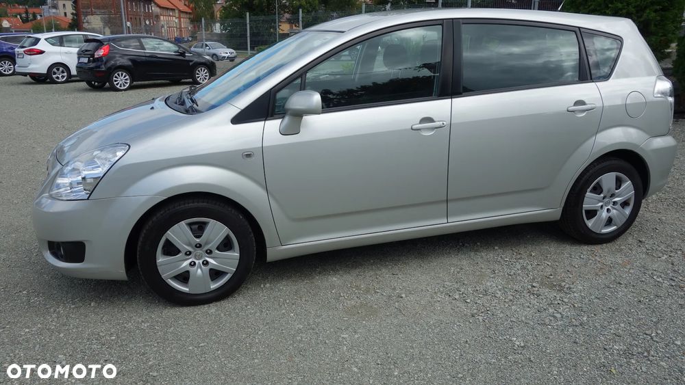 Toyota Corolla Verso 1.8 Premium + 7os - 4