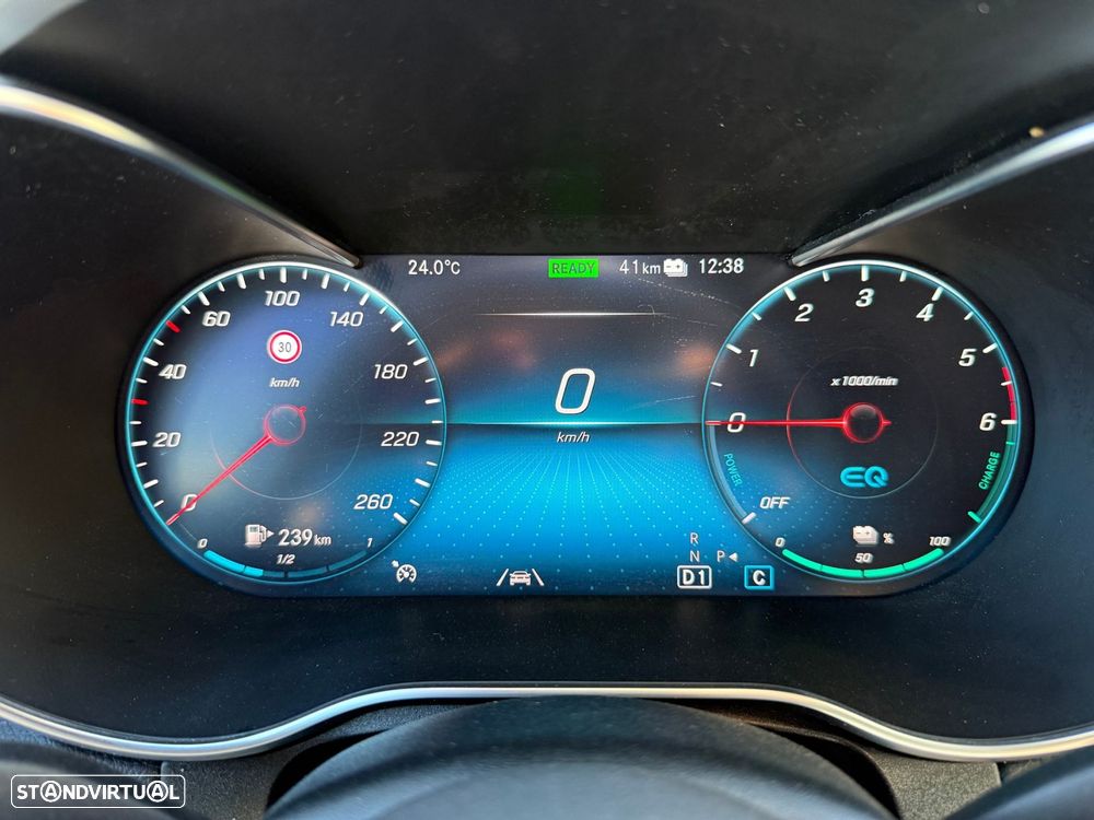Mercedes-Benz GLC 300 de 4Matic - 30