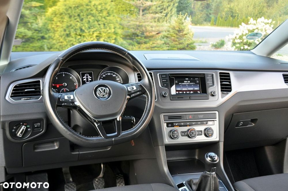 Volkswagen Golf Sportsvan - 30