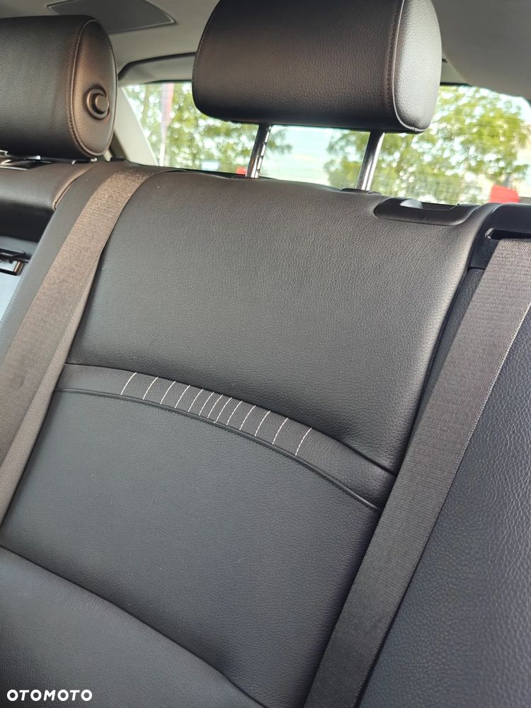 BMW Seria 5 - 12