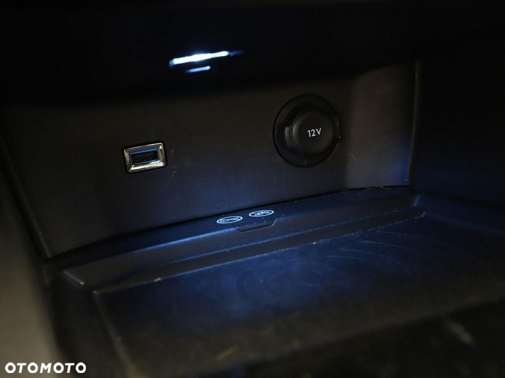 Peugeot 3008 225 e-EAT8 Allure Pack - 30