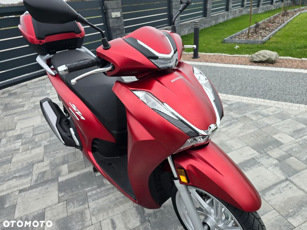 Honda SH - 24