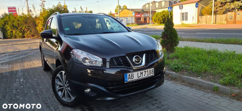 Nissan Qashqai 2.0 dCi DPF tekna - 23