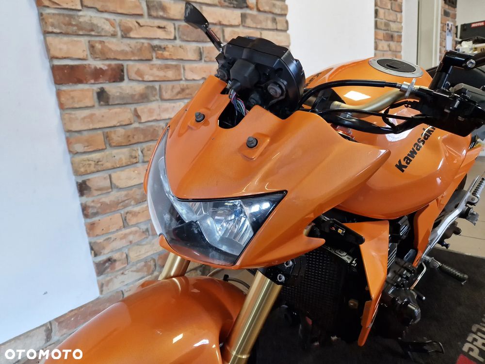Kawasaki Z - 12