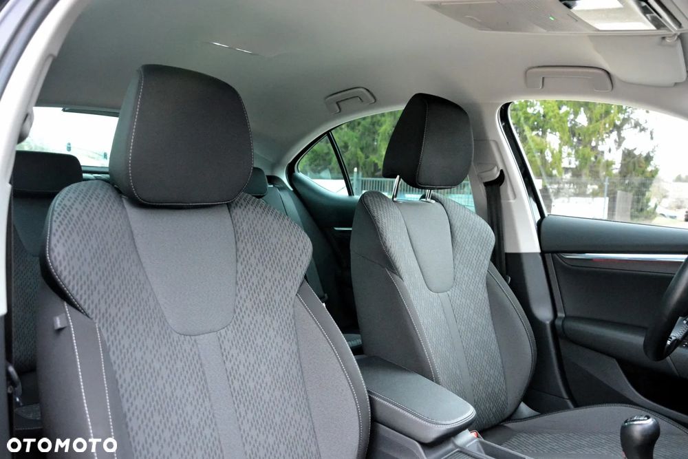 Skoda Octavia 1.5 TSI ACT Style - 16