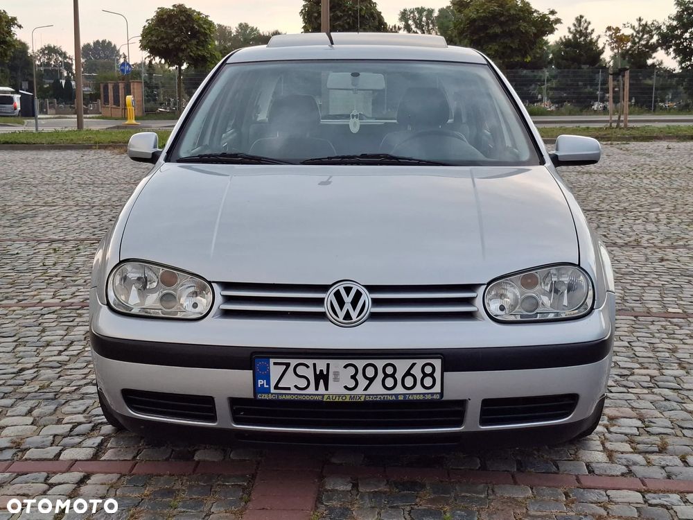 Volkswagen Golf 2.0 Comfortline - 6