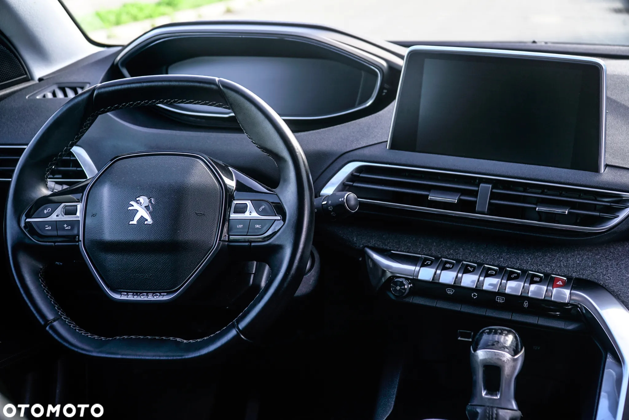 Peugeot 3008 1.5 BlueHDi Road Trip S&S - 21