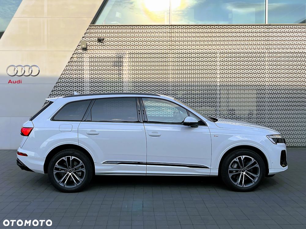Audi Q7 - 9