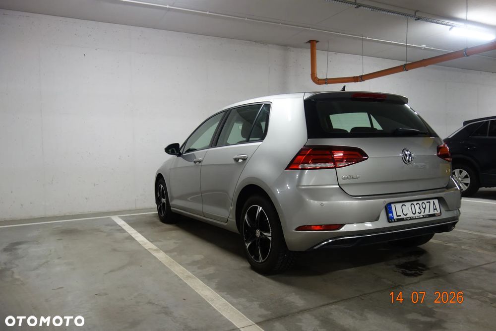 Volkswagen Golf 1.4 TSI BMT Comfortline - 19