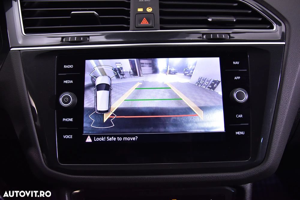 Volkswagen Tiguan - 21