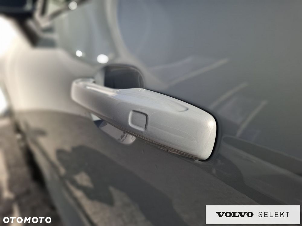 Volvo XC 60 - 35