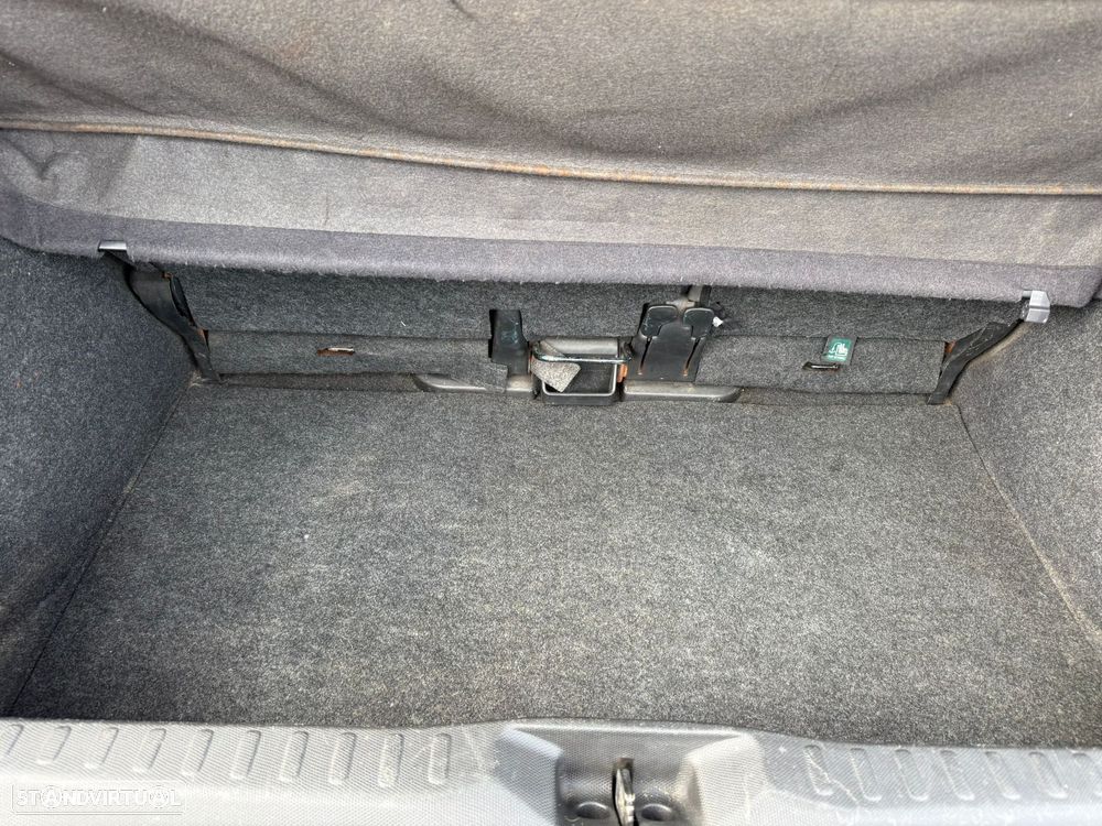 Nissan Micra - 13