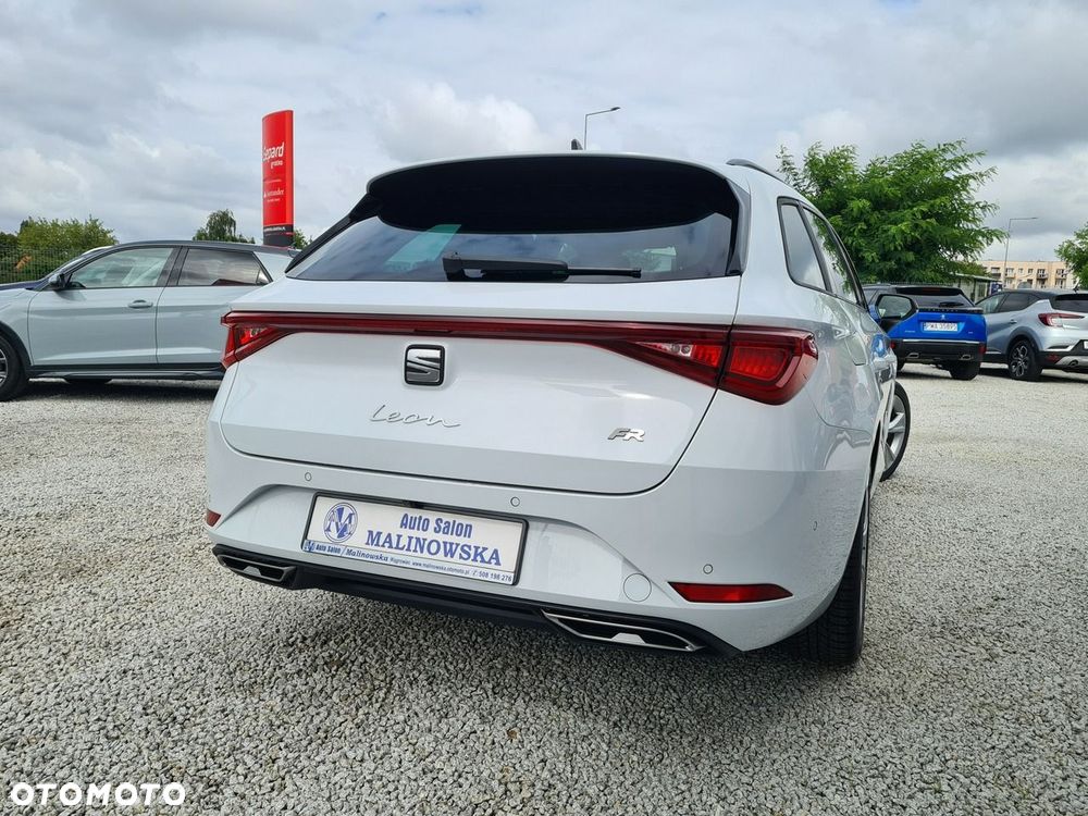 Seat Leon 1.5 eTSI FR DSG - 3