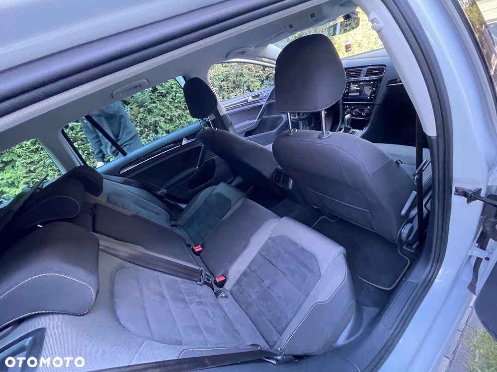 Volkswagen Golf 1.4 TSI BMT Highline DSG - 20