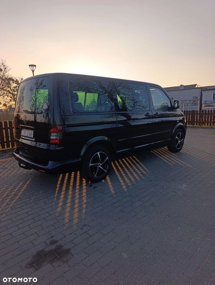 Volkswagen Multivan - 4