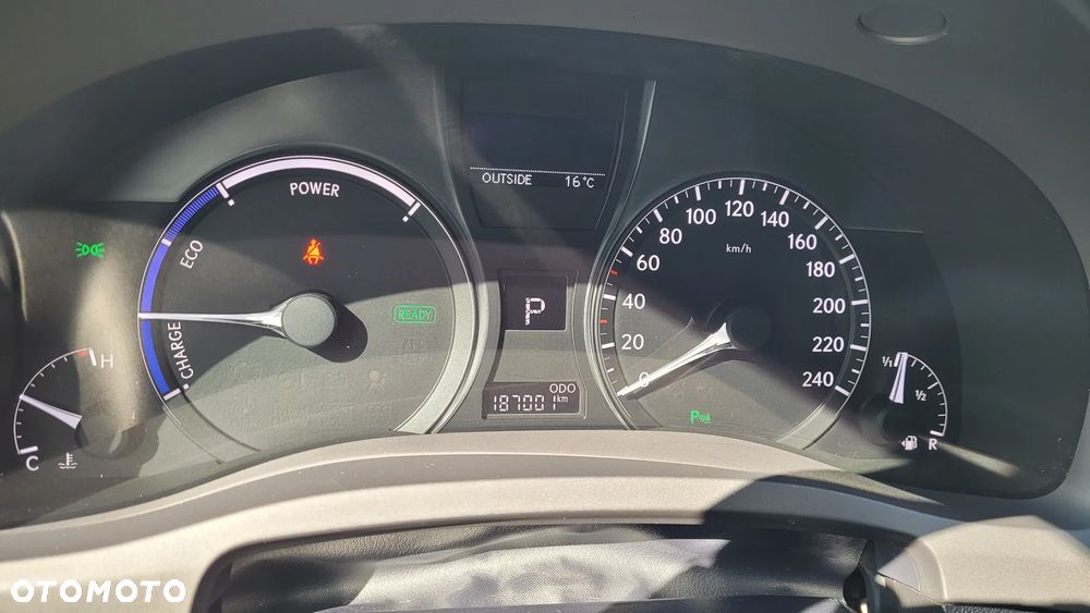 Lexus RX 450h (hybrid) - 30