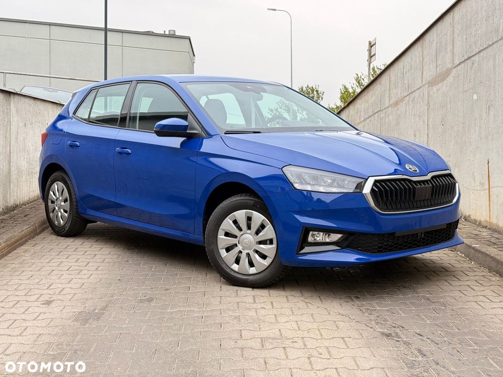 Skoda Fabia 1.0 Essence - 3