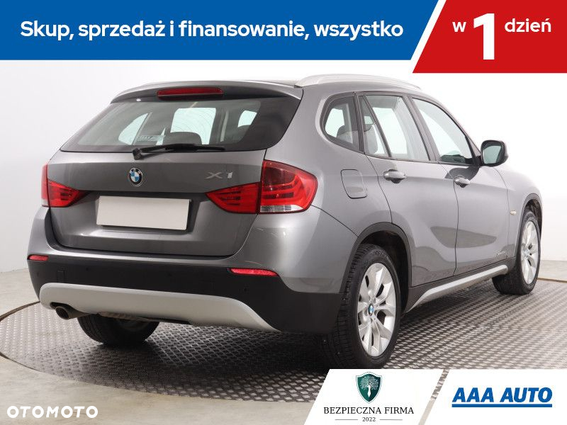 BMW X1 - 6