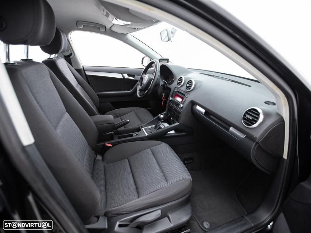 Audi A3 Sportback - 9