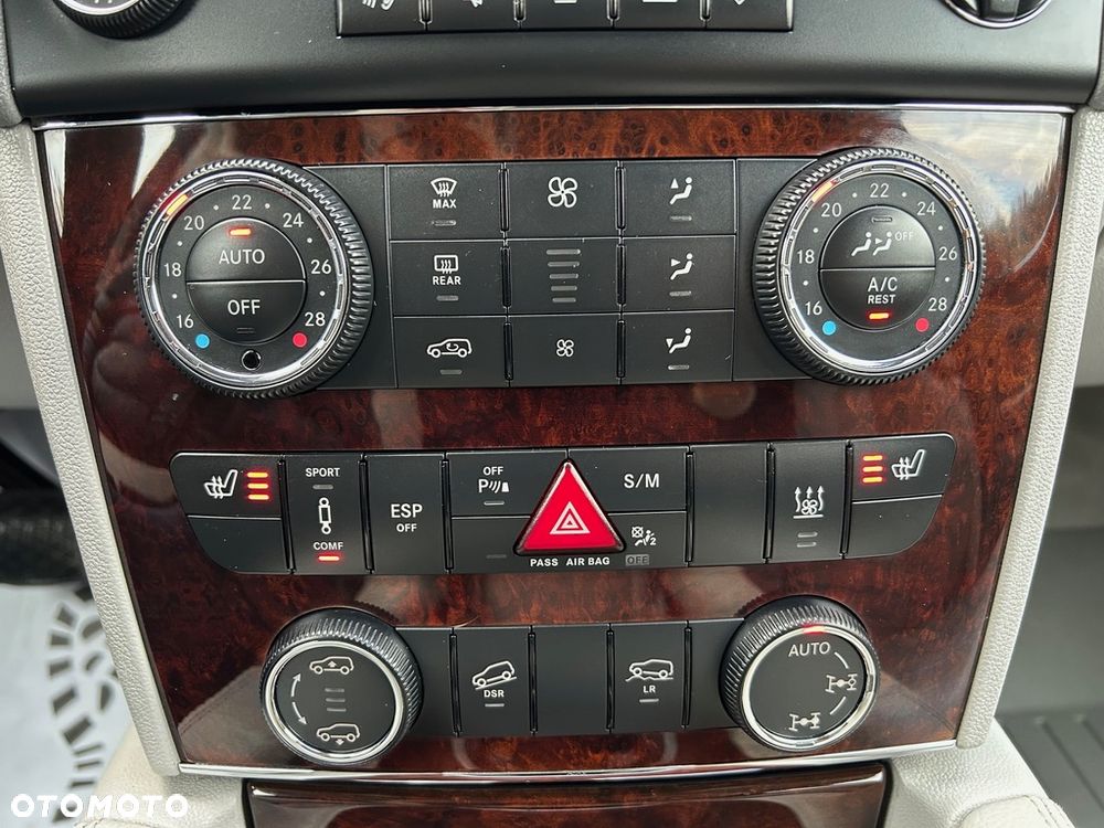 Mercedes-Benz ML 320 CDI 4Matic 7G-TRONIC Edition 10 - 6