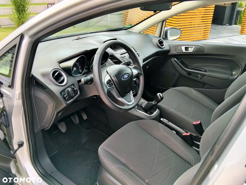 Ford Fiesta - 7