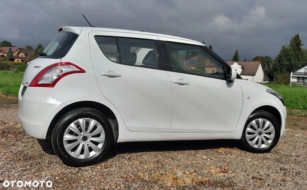 Suzuki Swift - 11