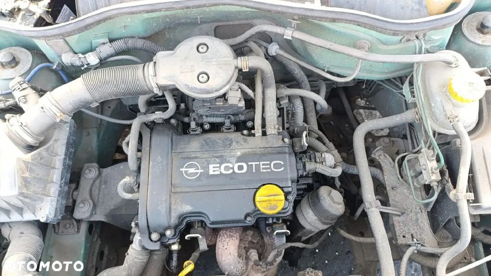36250 Opel corsa C model od 00-03 silnik 1.0 12V Z10XE lakier Z386 - 7