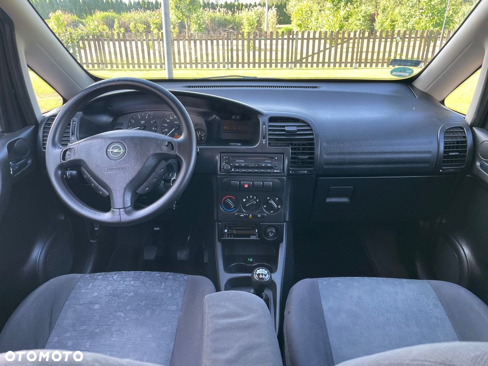Opel Zafira 1.6 16V Elegance - 5