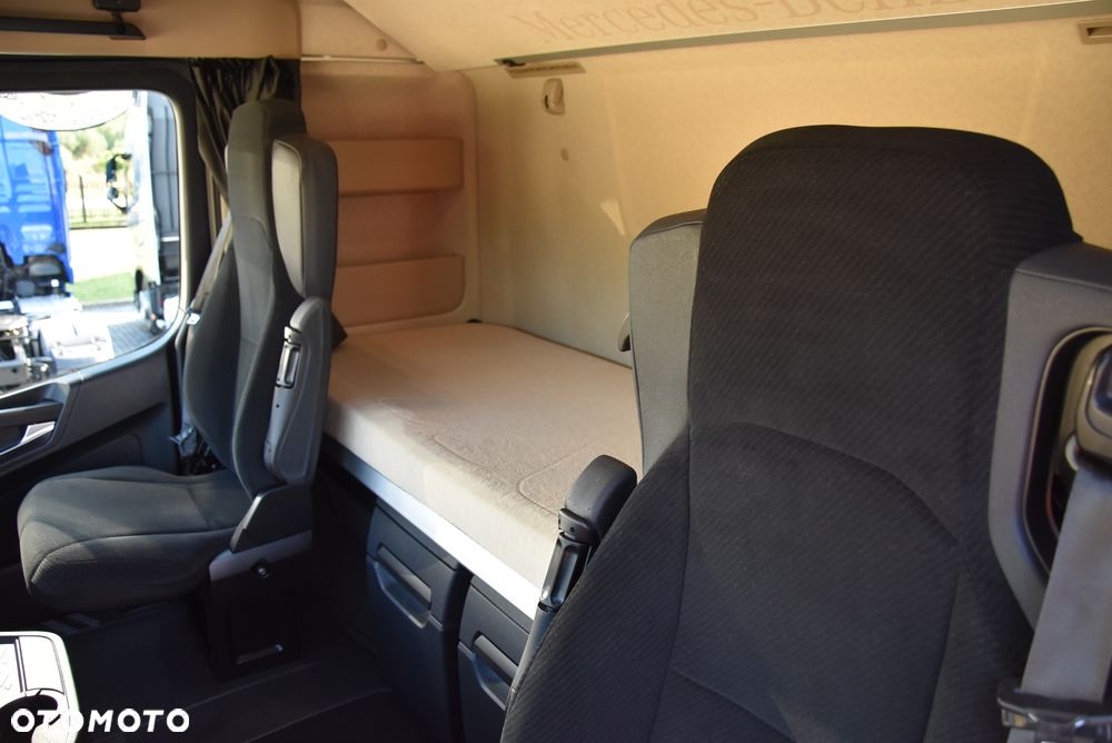Mercedes-Benz ACTROS L / MP5 / 1845 / 2022 / BIGSPACE / VIRTUAL COCPIT / NAVI / SERWISOWANY W ASO MB / SALON PL - 30