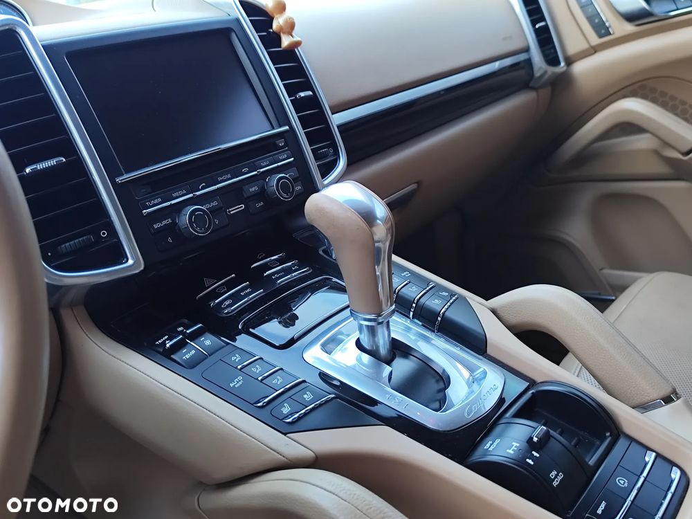 Porsche Cayenne Tiptronic S - 21