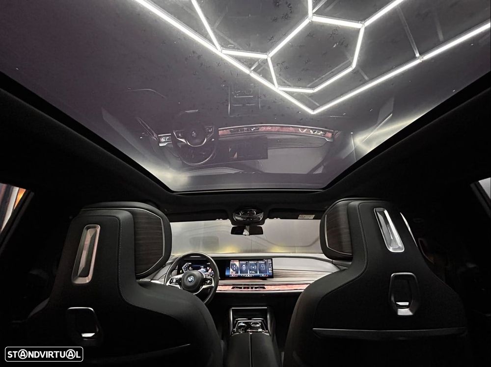 BMW i7 eDrive50 - 2