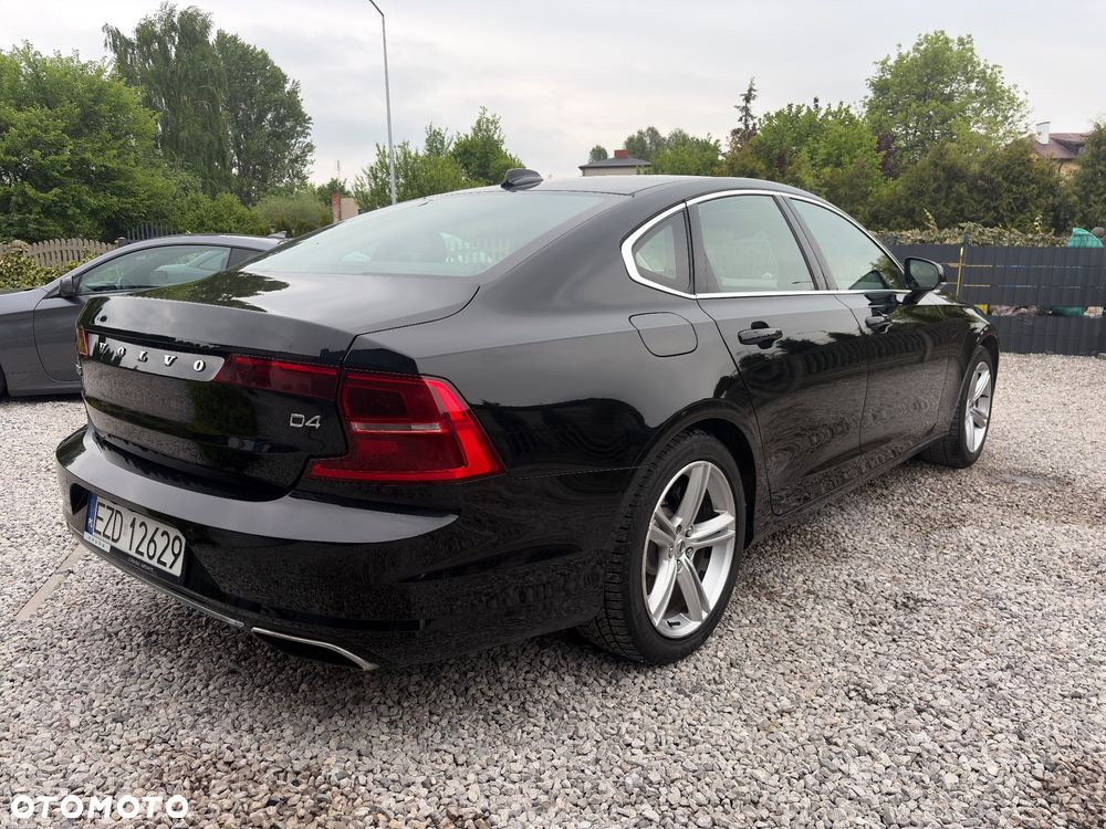 Volvo S90 D4 Momentum - 5
