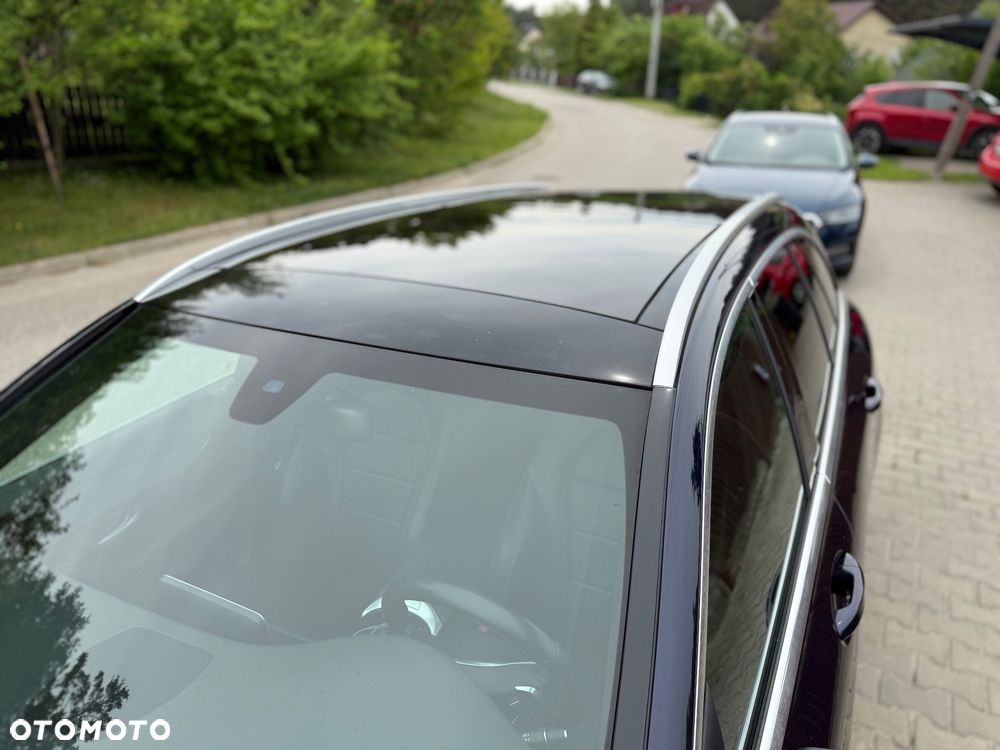Mercedes-Benz Klasa C 220 d 4-Matic 9G-TRONIC - 14