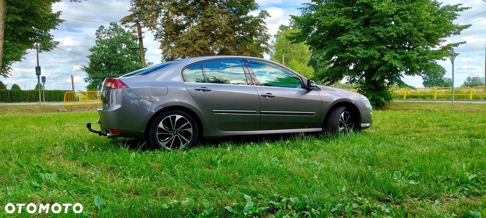 Renault Laguna dCi 150 FAP Start-Stop Bose Edition - 13